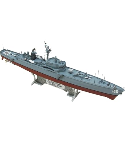 Amazon | ドイツレベル(Revell) アメリカレベル 1/426 U.S.S. アリゾナ